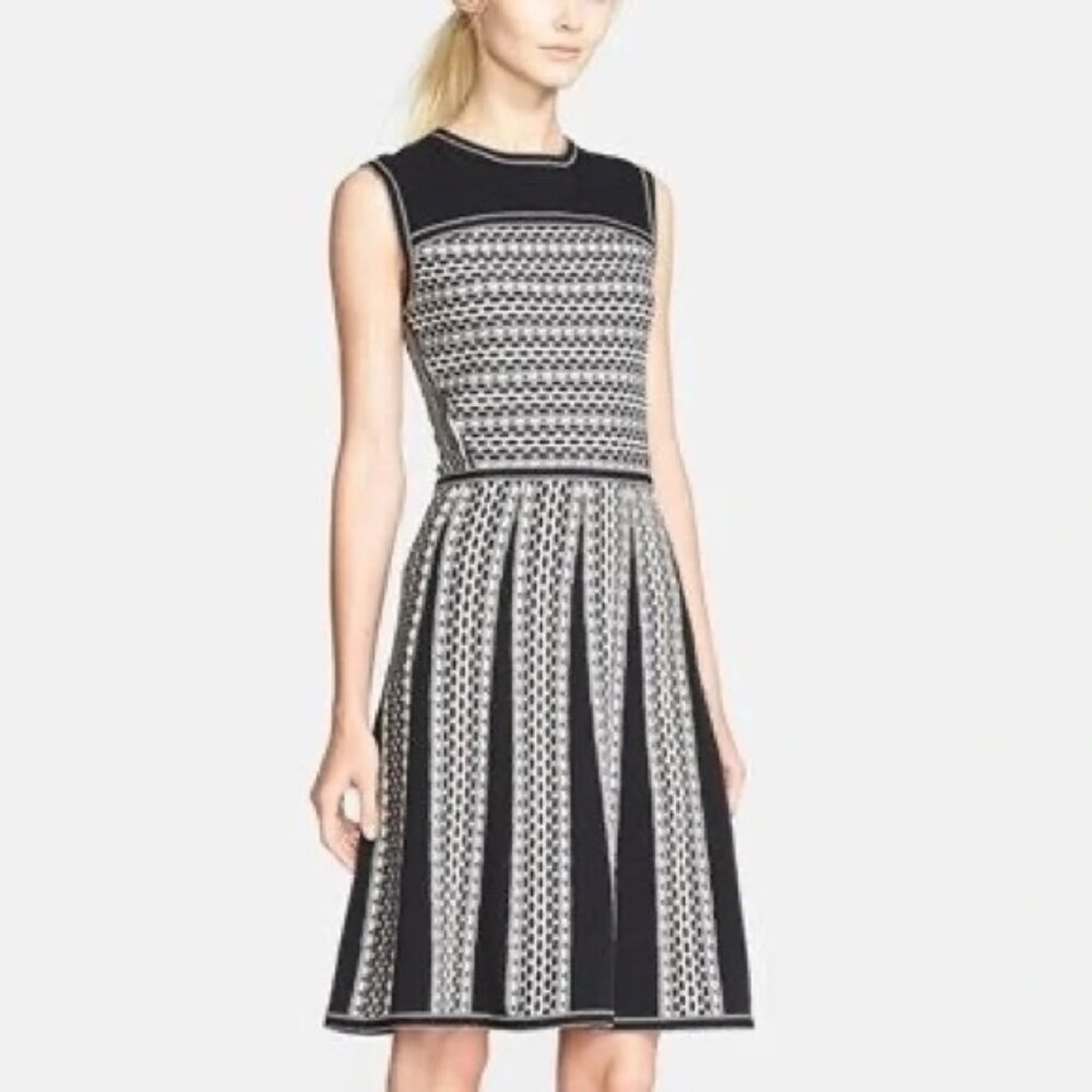 Tory Burch Monique Black & Cream Knit Sweater Dress - Sz Small - EUC